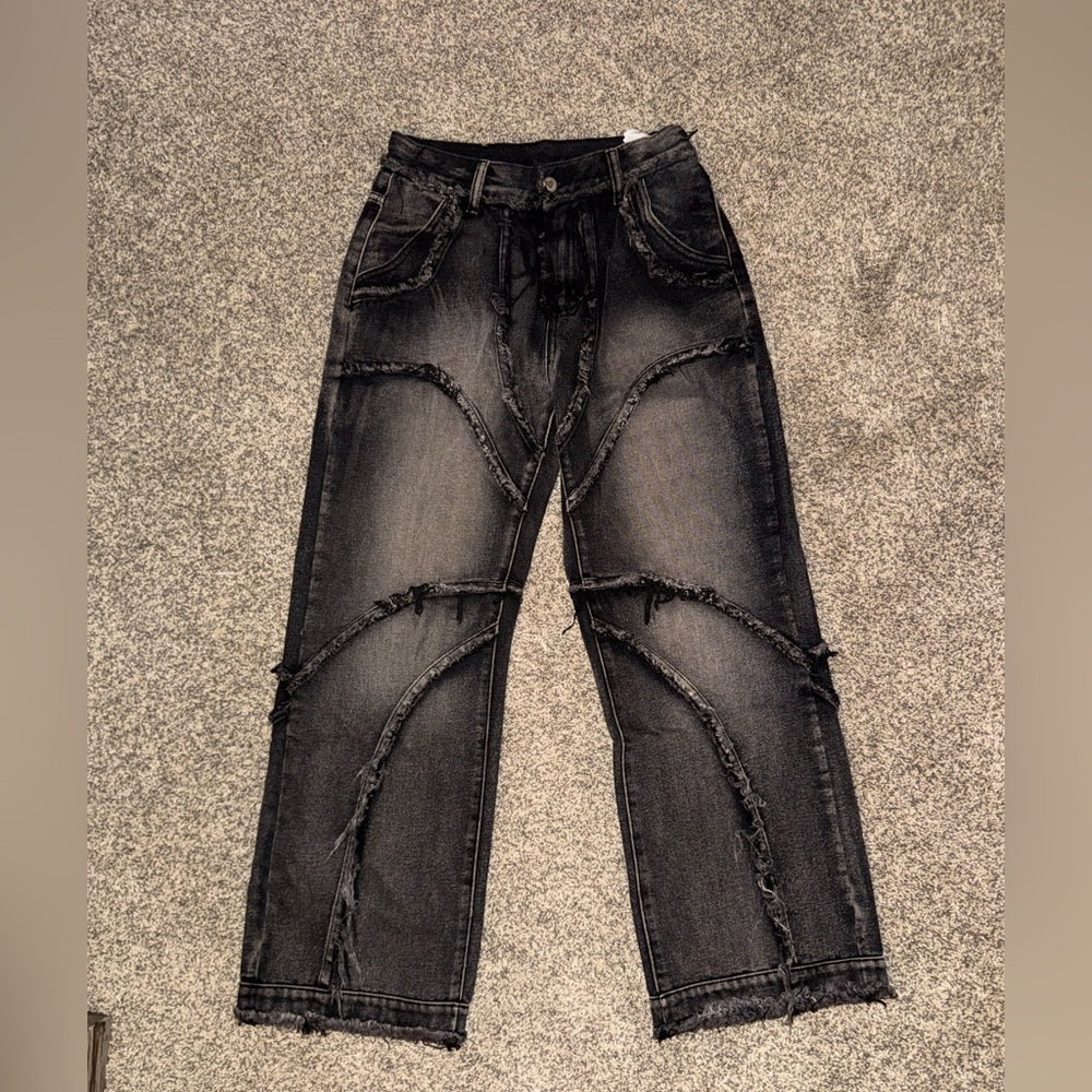 Aelfric Eden Black Frayed Men Jeans